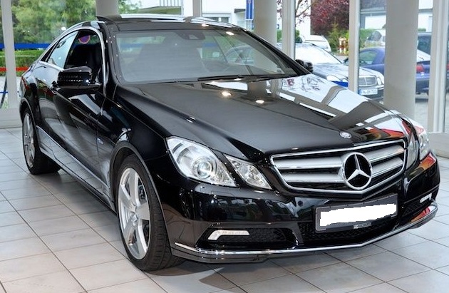 LHD MERCEDES E CLASS